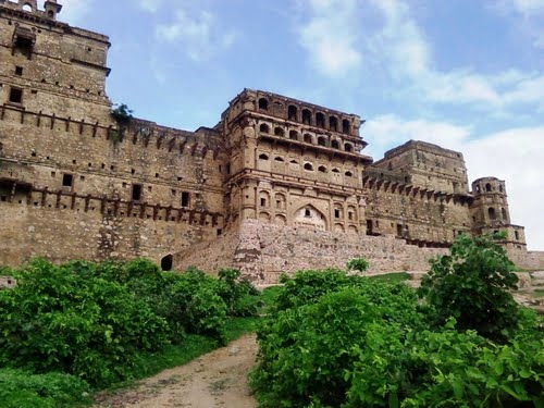 Garhkundar Fort Tikamgarh India Photos