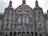 Antwerpen-Centraal Railway Station