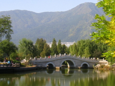 Resultado de imagem para jardins botânicos beijing