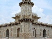 Tomb Of Itmad-ud-Daula's
