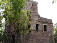 Khooni Darwaza Khooni Darwaza