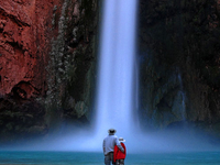 Mooney Falls Mooney Falls