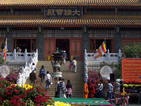 Po Lin Monastery