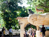 Shou Shan Zoo