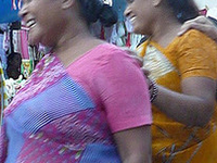 Teen Darwaza Market