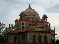 Tombs of Saadat Ali Khan & Khurshid Zadi