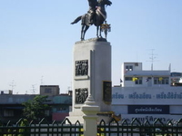 Wongwian Yai