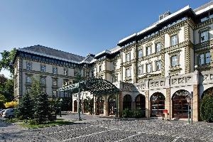 Exterior Exterior
