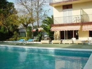 Pool Pool