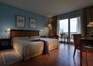 Room Room