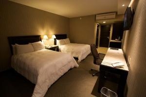 Room Room